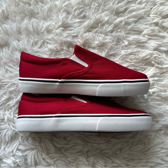Hash Bubbie Womens Canvas Slip On Shoes Red New With Tags Size 5 - Picture 3 of 6